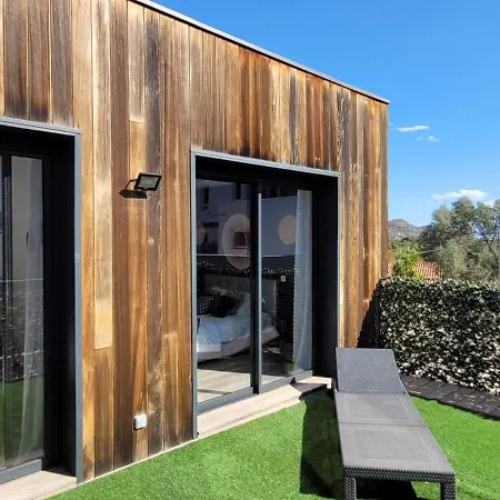 A Pinarello 9 Pers Piscine Chauffee 5 Min *